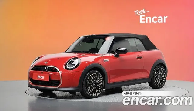 Фотография автомобиля — Mini Cooper Convertible