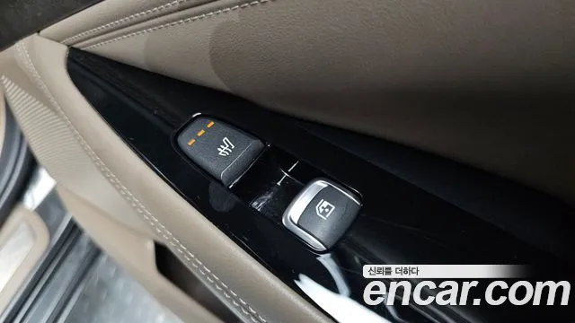 Kia K8 Hybrid — Фото автомобиля 29