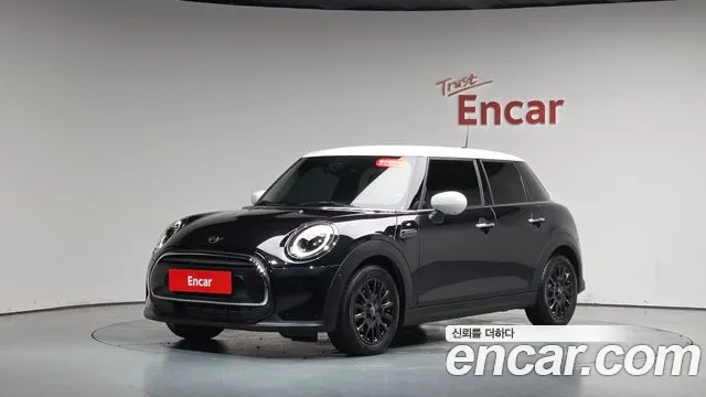 Mini Cooper Cooper 5 дверей Classic — Фото автомобиля 11