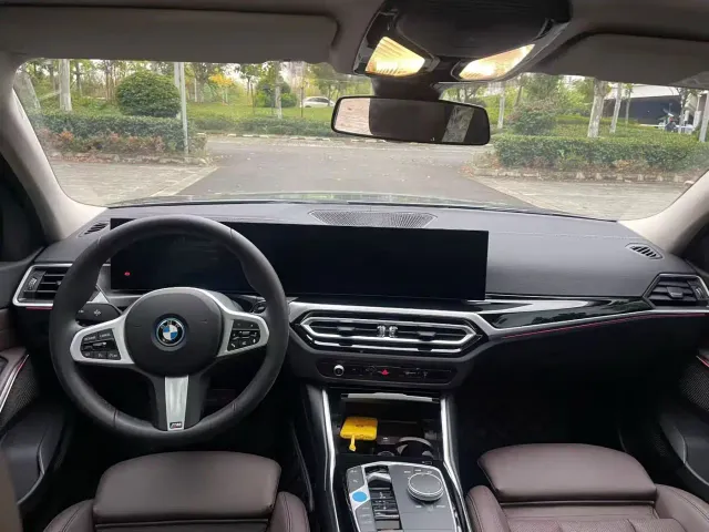 BMW i3 — Фото автомобиля 5
