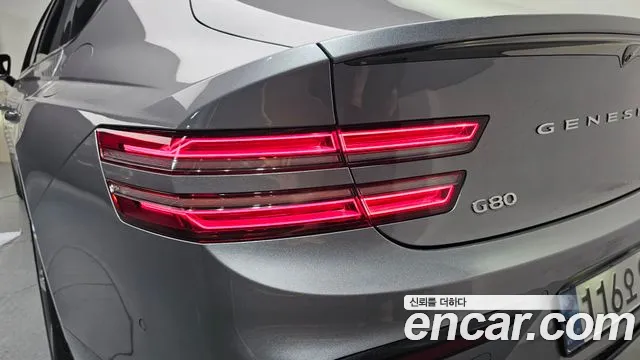 Genesis G80 Бензин 2.5 турбо 2WD — Фото автомобиля 23