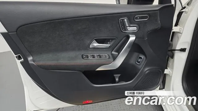 Mercedes-Benz A-Class W177 — Фото автомобиля 13