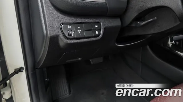 Kia Seltos Seltos Бензин 1.6 турбо 2WD — Фото автомобиля 18