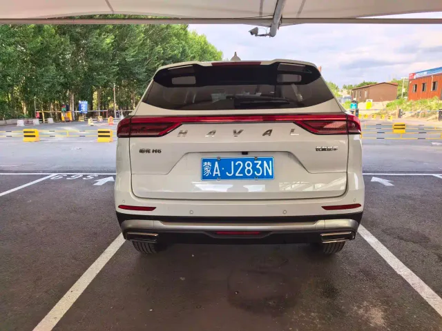 Haval H6 — Фото автомобиля 17