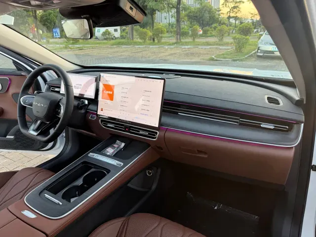 Chery Arrizo 8 PRO — Фото автомобиля 17