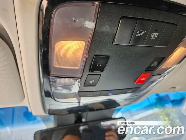 Hyundai Staria — Фото автомобиля 7
