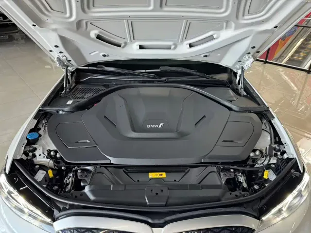 BMW i3 — Фото автомобиля 6