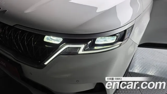 Kia Canival Carnival 4 поколение Бензин 9 мест Prestige — Фото автомобиля 18