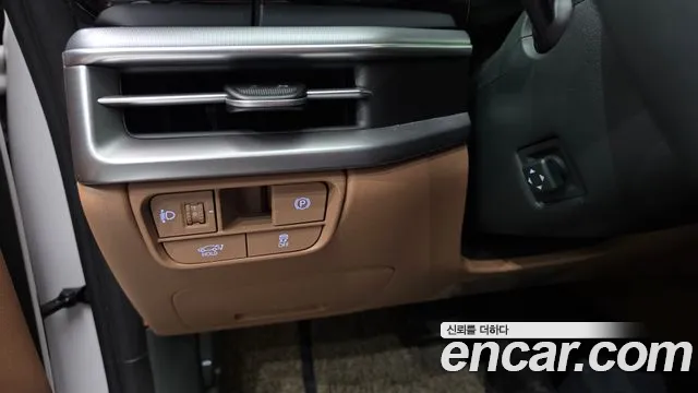 Hyundai Grandeur GN7 — Фото автомобиля 22