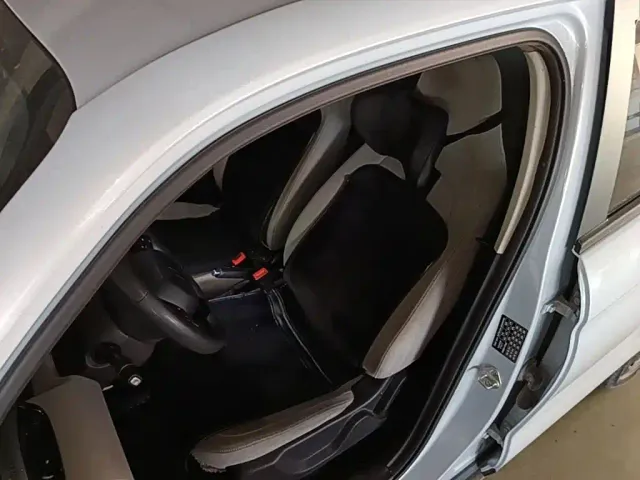 Leapmotor T03 — Фото автомобиля 14