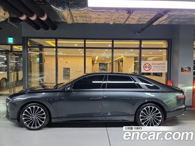 Hyundai Grandeur GN7 — Фото автомобиля 5