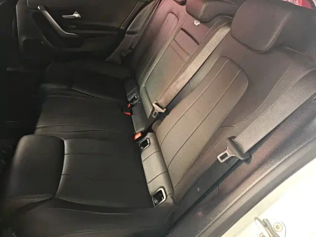 Mercedes-Benz A-Class — Фото автомобиля 16