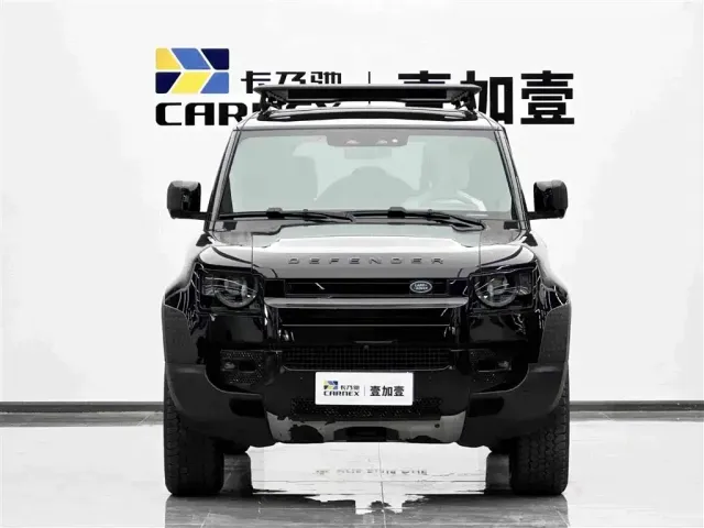 Land Rover Defender — Фото автомобиля 2