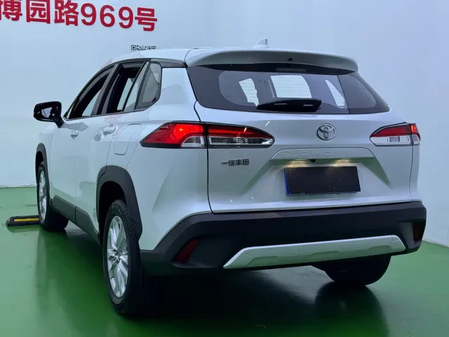 Toyota Corolla Cross — Фото автомобиля 26