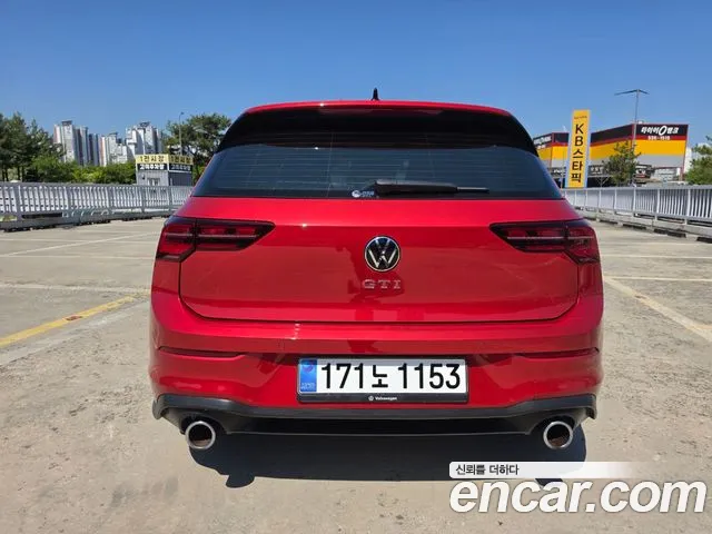 Volkswagen Golf — Фото автомобиля 4