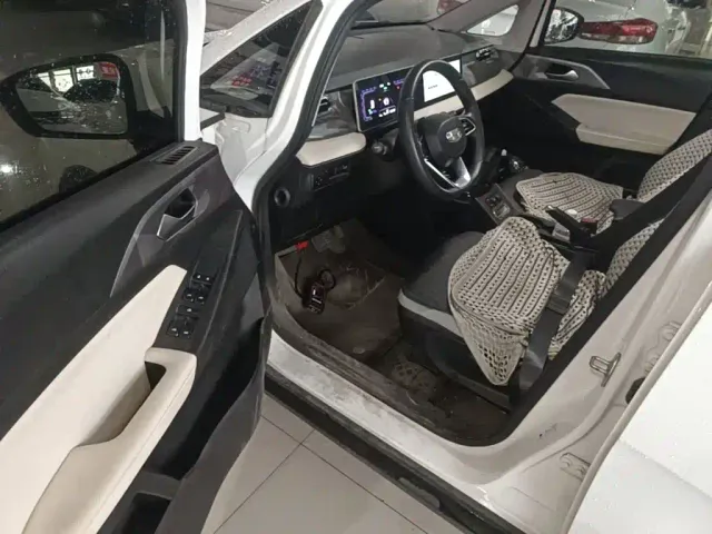 Geely Geometry E Firefly — Фото автомобиля 15