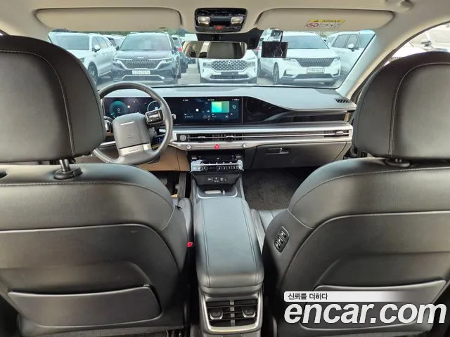 Hyundai Grandeur Grandeur (GN7) 2.5 Бензин 2WD — Фото автомобиля 8