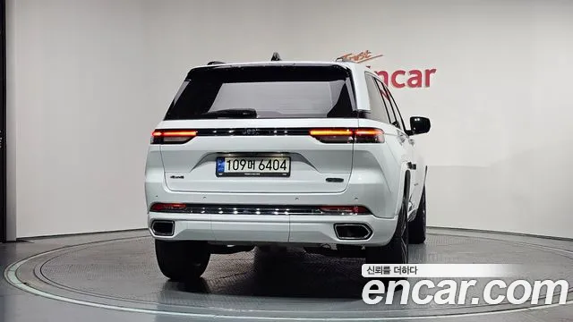 Jeep Cherokee Grand Cherokee(WL) 3.6 Overland — Фото автомобиля 4