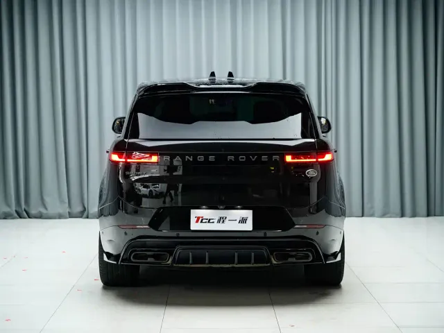Land Rover Range Rover Sport — Фото автомобиля 9