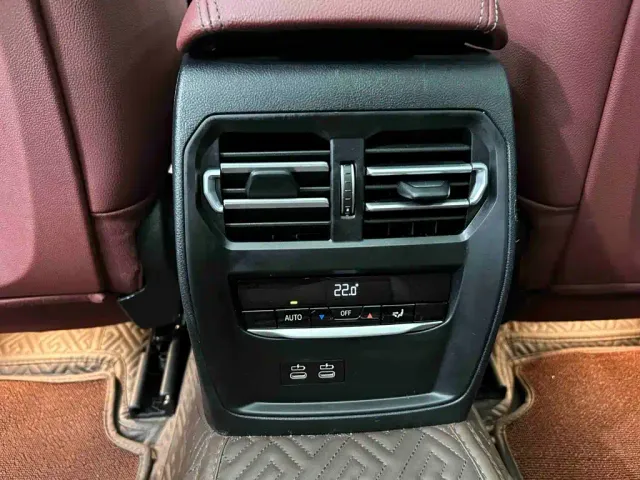 BMW 3 Series — Фото автомобиля 21