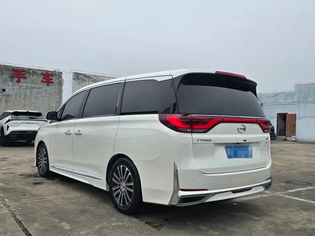 GAC Trumpchi M8 — Фото автомобиля 7