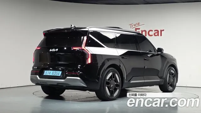 Kia EV9 — Фото автомобиля 2