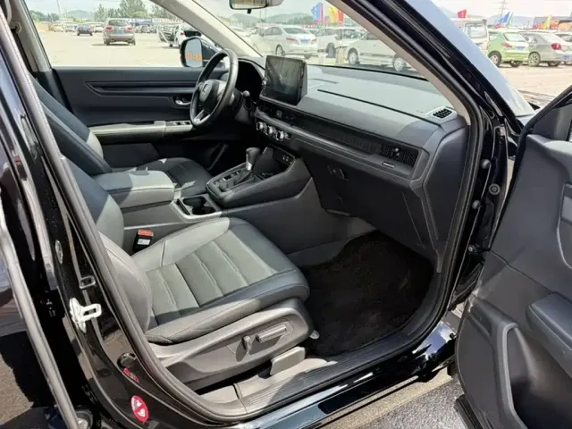 Honda Elysion — Фото автомобиля 17