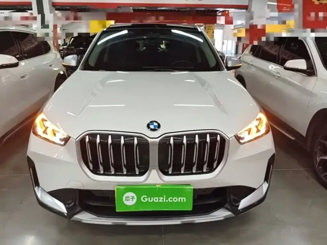 BMW X1 — Фото автомобиля 2