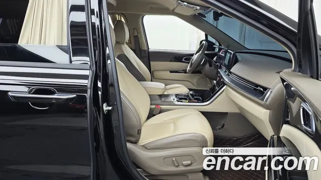 Kia Canival Carnival 4 поколение Дизель 9 мест Hi-Limousine — Фото автомобиля 20