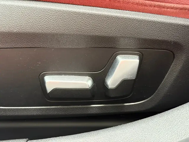BMW 3 Series — Фото автомобиля 16