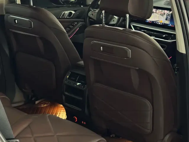 BMW X5 — Фото автомобиля 15