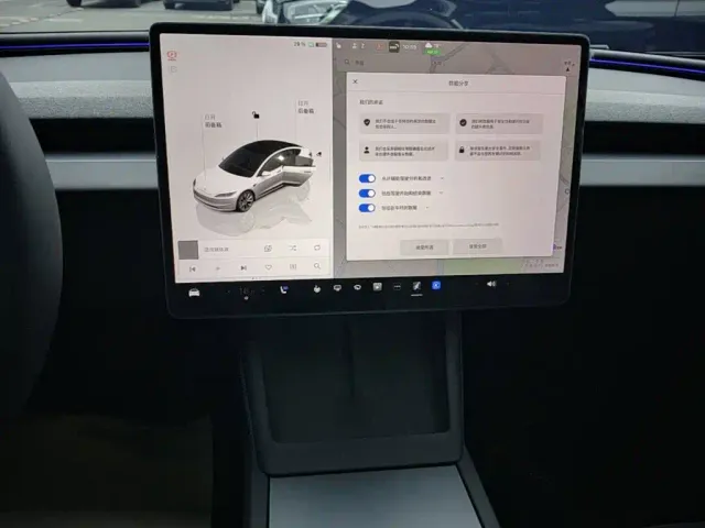 Tesla Model 3 — Фото автомобиля 12
