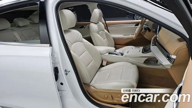 Hyundai Grandeur Новый Grandeur IG — Фото автомобиля 10