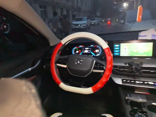 Changan Eado — Фото автомобиля 2