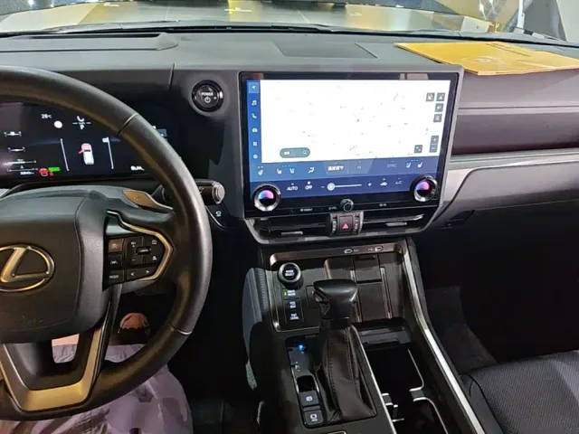 Lexus GX — Фото автомобиля 9