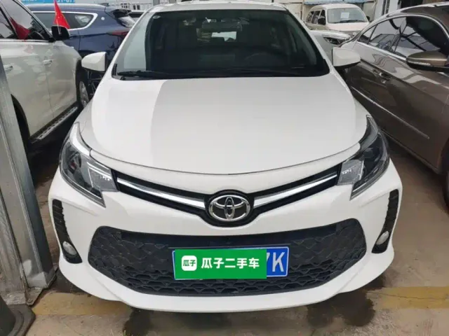 Toyota Vios FS — Фото автомобиля 2