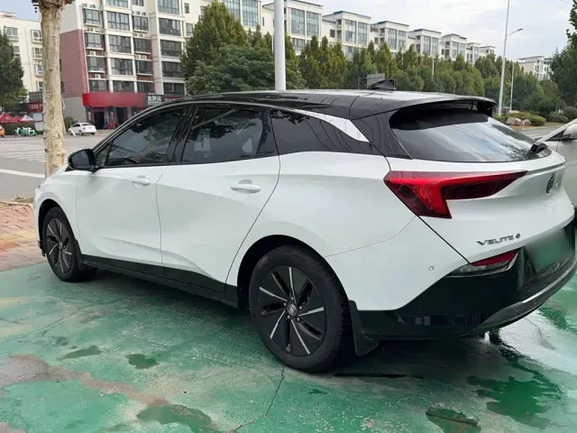 Buick Velite 6 — Фото автомобиля 11