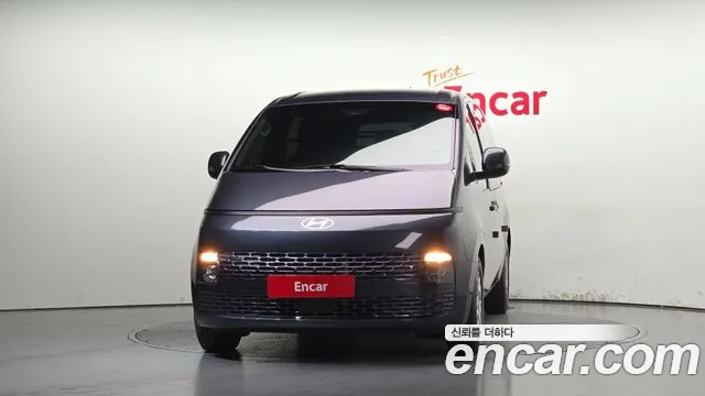 Hyundai Staria — Фото автомобиля 3