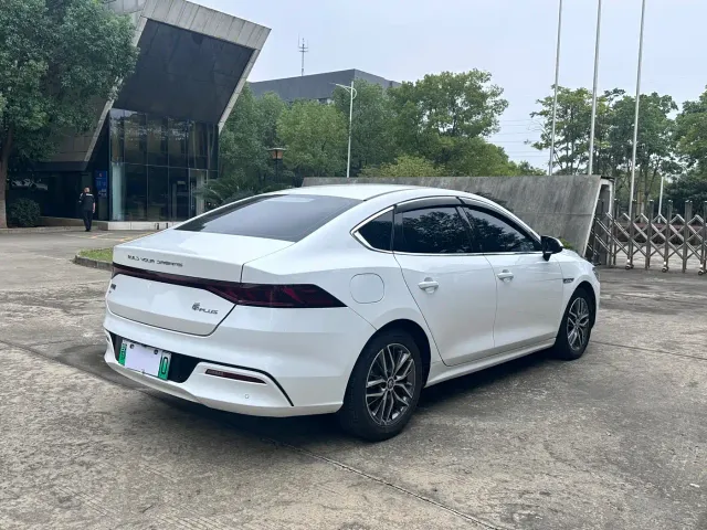 BYD Qin PLUS — Фото автомобиля 20
