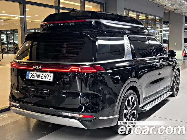 Kia Carnival 4th Gen — Фото автомобиля 4