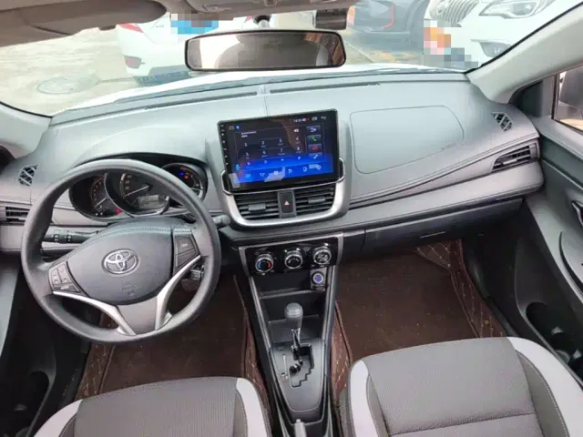 Toyota YARiS L Zhi Xuan — Фото автомобиля 9