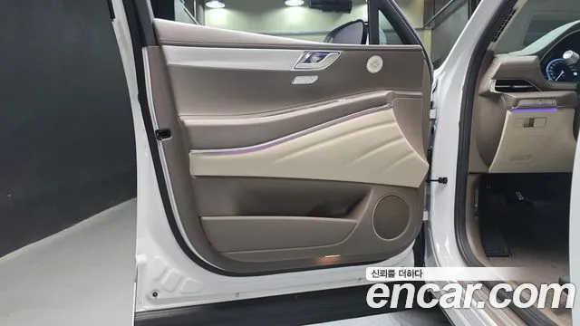 Genesis GV80 — Фото автомобиля 13