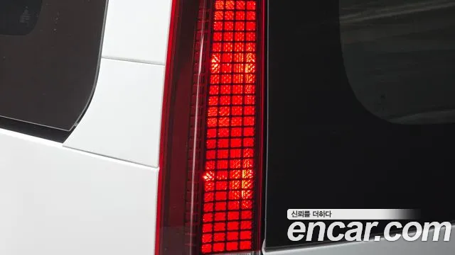 Hyundai Staria — Фото автомобиля 8