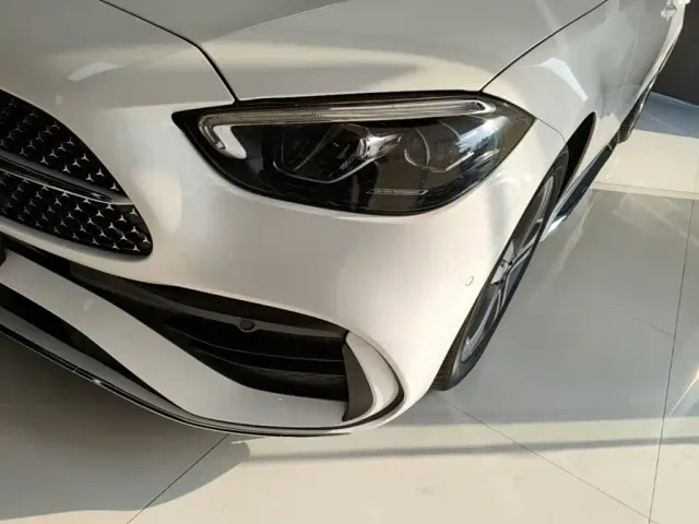 Mercedes-Benz C-Class — Фото автомобиля 23