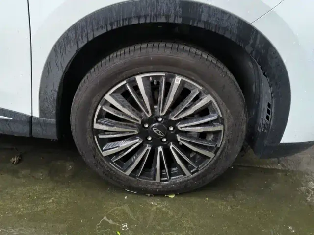 Chery Tiggo 8 — Фото автомобиля 6