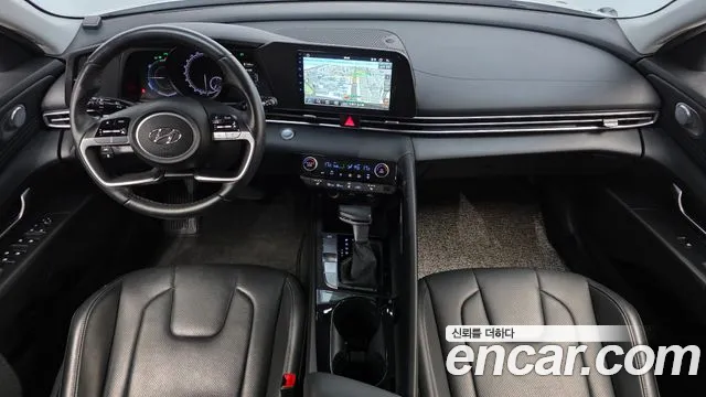 Hyundai Avante CN7 — Фото автомобиля 10