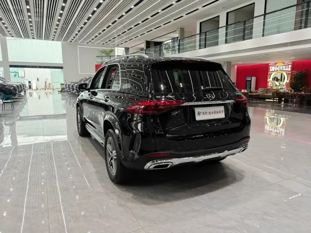 Mercedes-Benz GLE-Class — Фото автомобиля 24