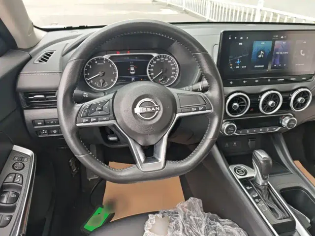 Nissan Sylphy — Фото автомобиля 9