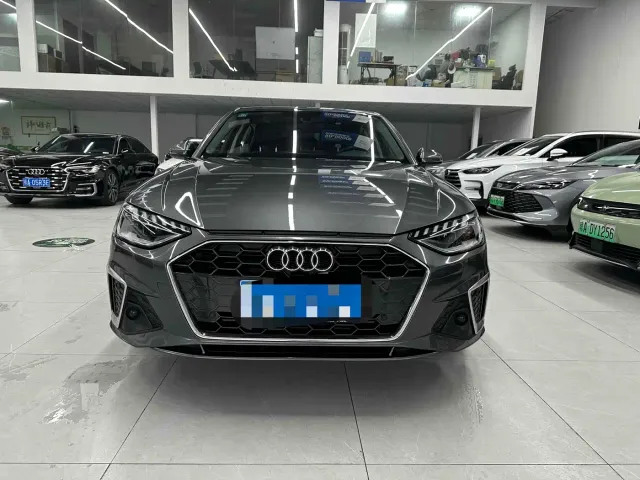 Audi A4L — Фото автомобиля 2