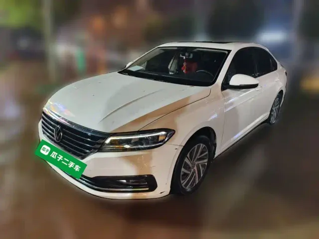 Фотография автомобиля — Volkswagen Lavida